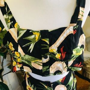 reformation two piece button  up Skirt And Crop Top Set Sz 6 Tropical Print
